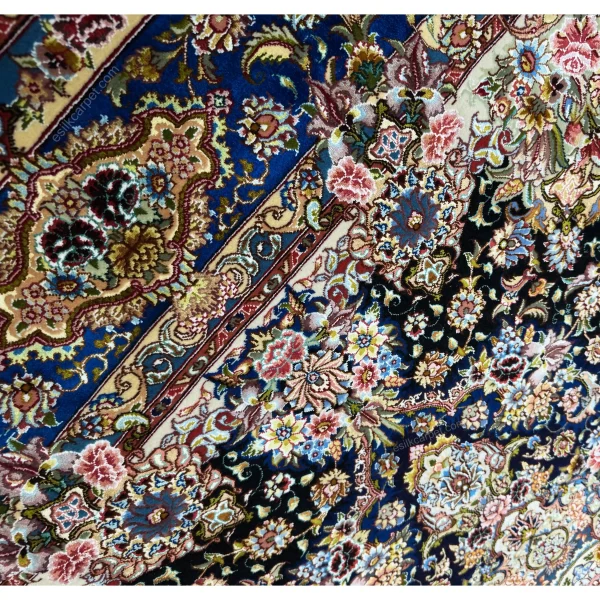 نقوش ظریف در فرش دستباف سالاری تبریز | esilkcarpet.com