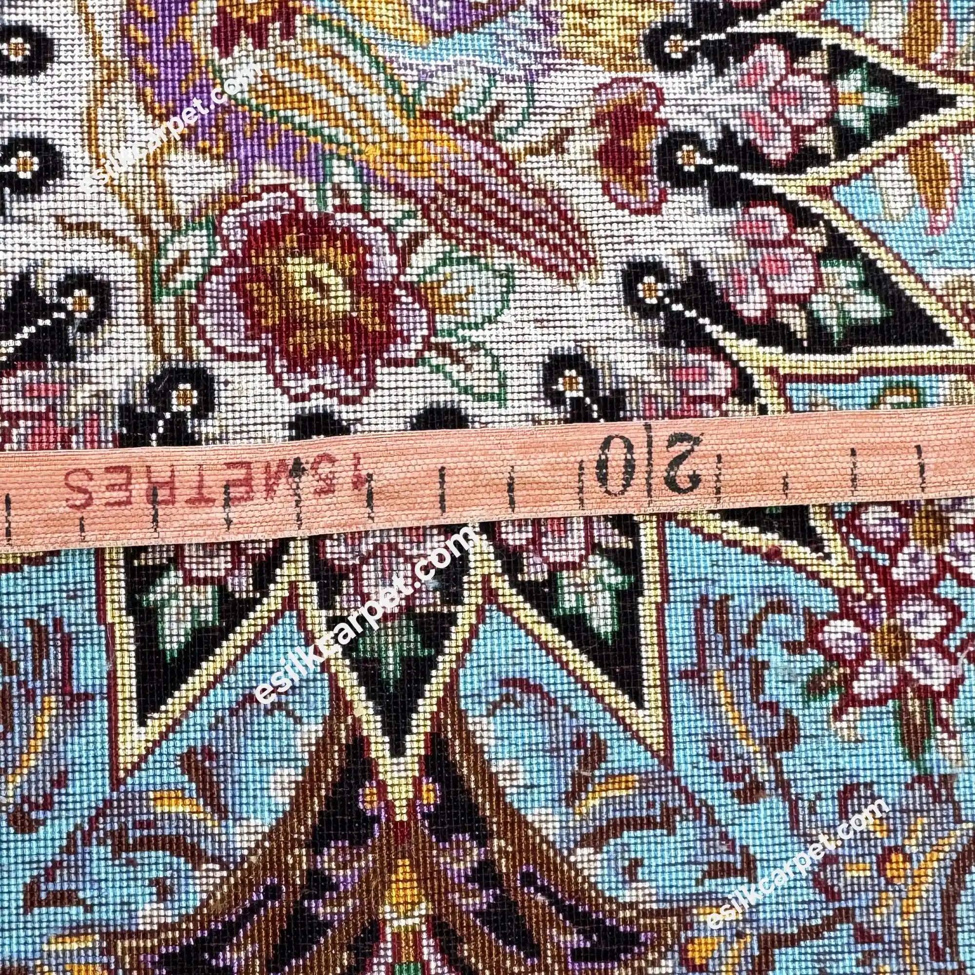 پشتی ابریشم لچکترنج گلوبلبل زمینه آبی - esilkcarpet.com