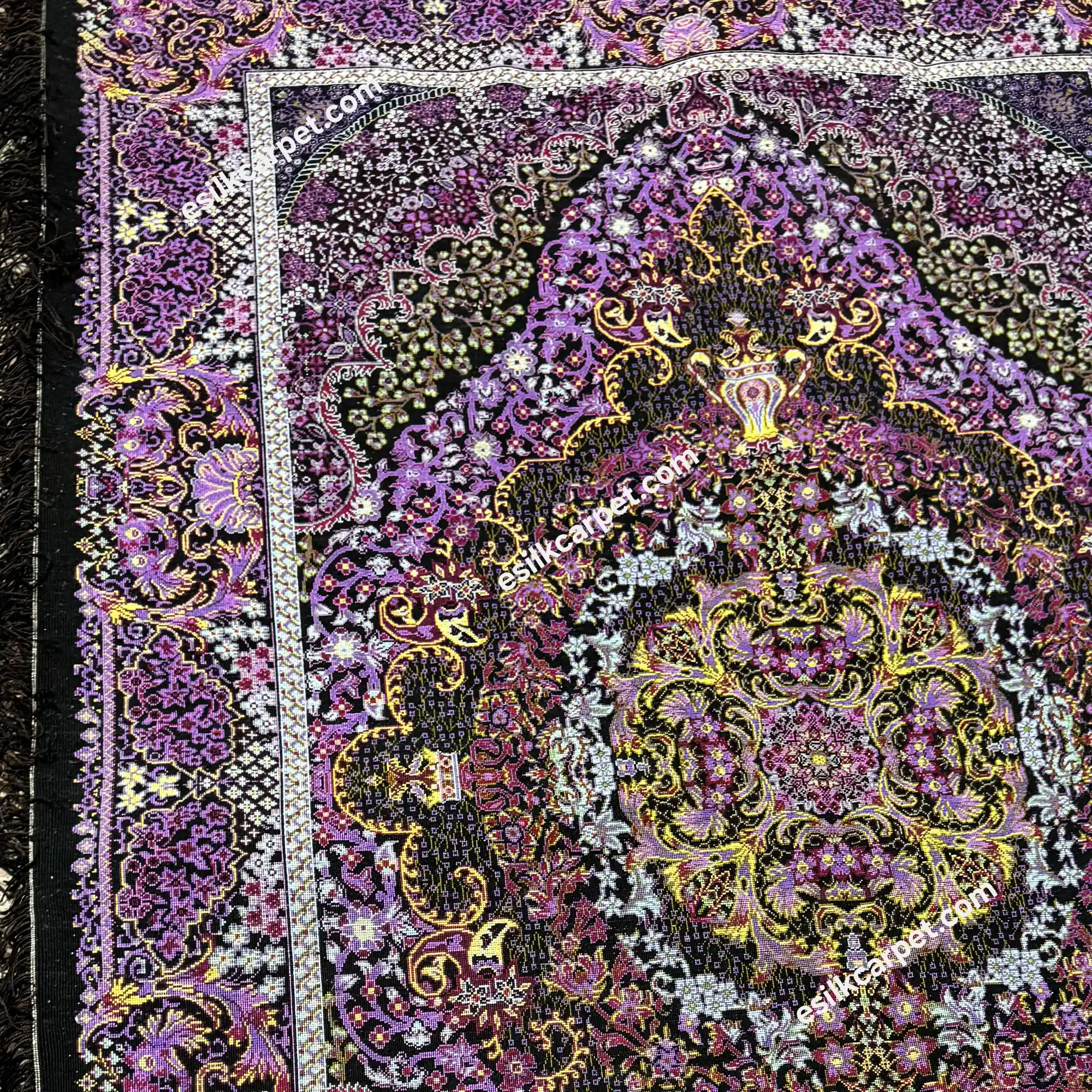 ذرعوچارک تاروپود ابریشم بنفش-مشکی - esilkcarpet.com